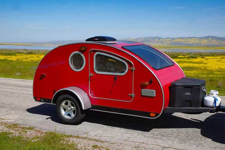 Read more about the article Teardrop Camper Trailer: The Ultimate Guide for Beginners