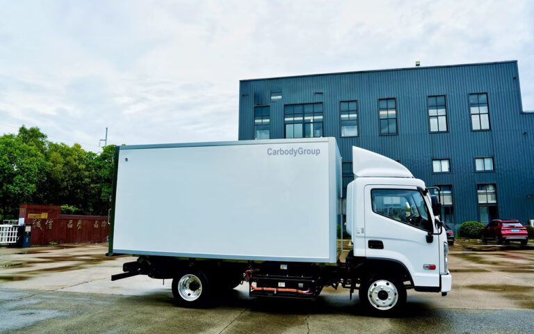 How Is the Refrigerated Truck Body Made?